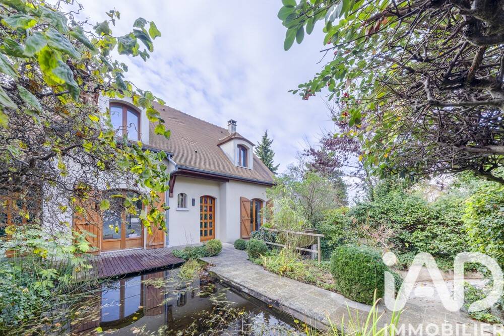 Maison à vendre, 136m², LA FRETTE SUR SEINE
