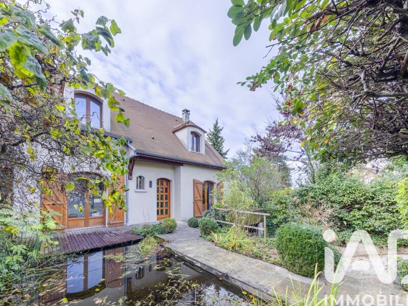 Maison à vendre, 136m², LA FRETTE SUR SEINE
