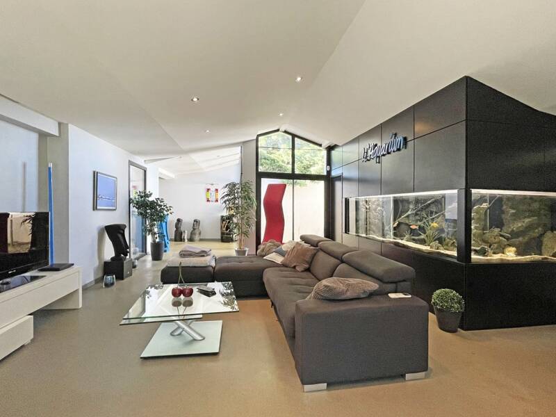 Maison à vendre, 300m², SAINT BONNET DU GARD