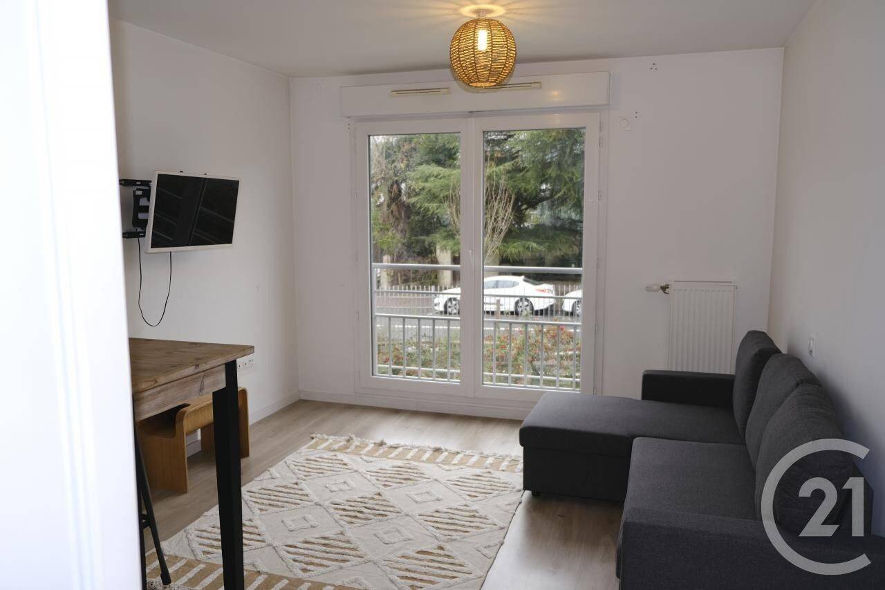 Maison à louer, 25m², FONTENAY AUX ROSES