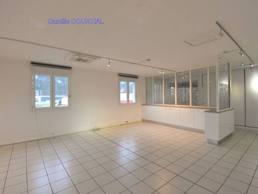 Espace bureau à vendre 385 000 € 332 m² de bureaux Savine Guilherand-Granges 07500