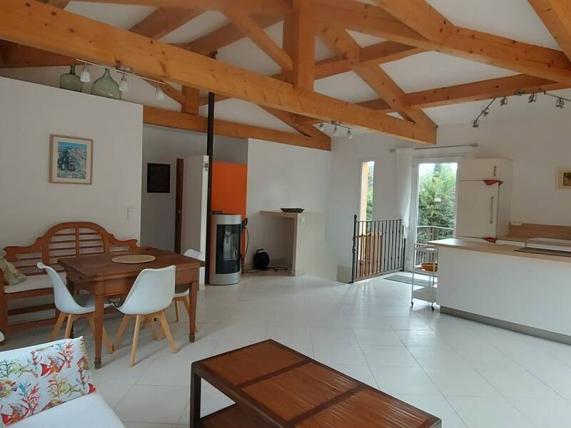 Maison à louer, 133m², SIMIANE COLLONGUE