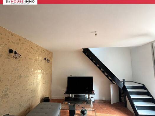 Maison à vendre 157 500 € 5 pièces 3 chambres 63 m² 633 m² de terrain La Suze-sur-Sarthe 72210