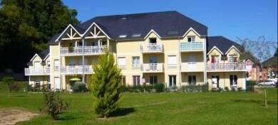 Appartement à louer 400 € 2 pièces 1 chambre 35 m² 1er étage Sainte Marie Nord-Gare-Legugnon Oloron-Sainte-Marie 64400