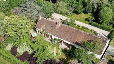 Maison à vendre 498 000 € 3 chambres 255 m² 9 238 m² de terrain Bellegarde 45270