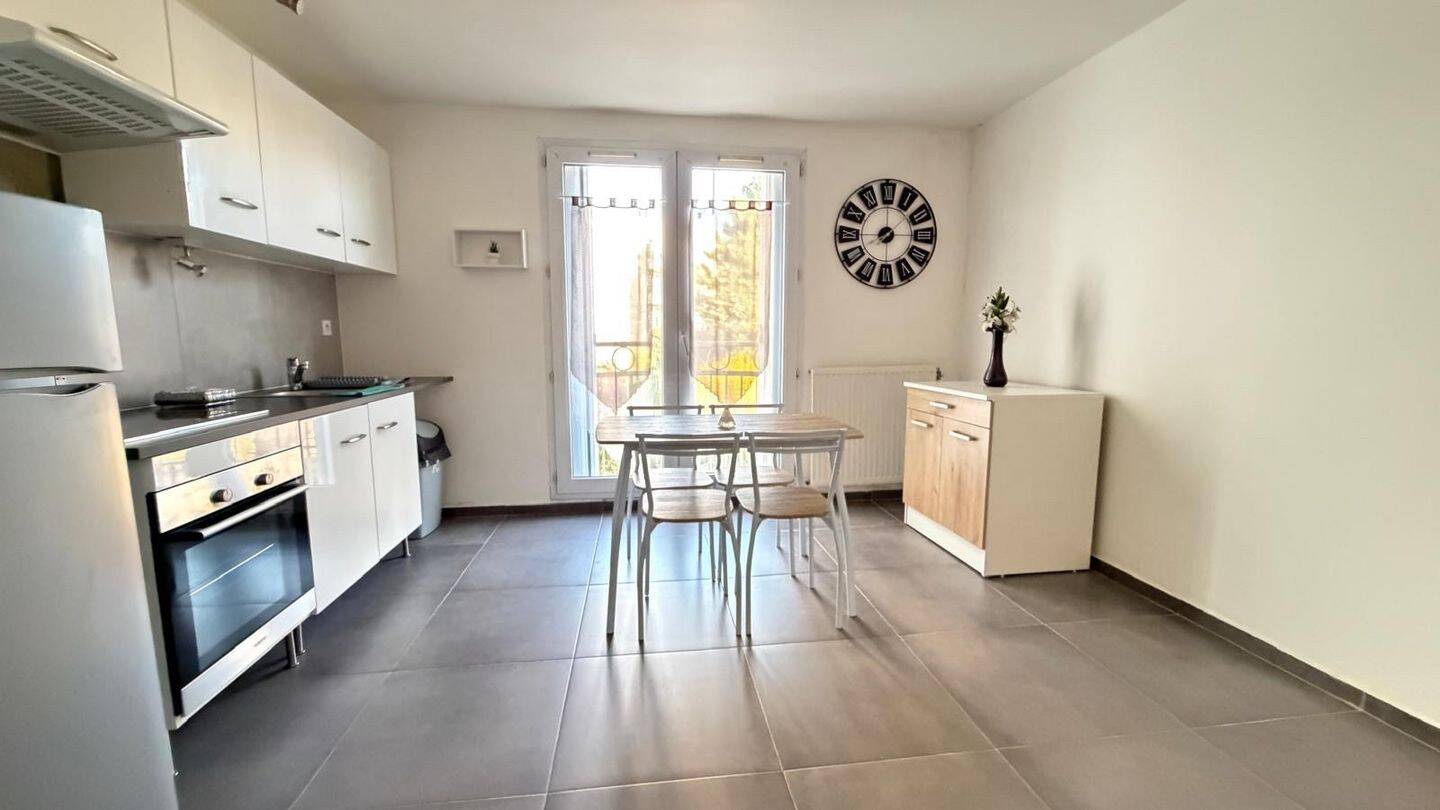 Maison à louer, 23m², COURCOURONNES