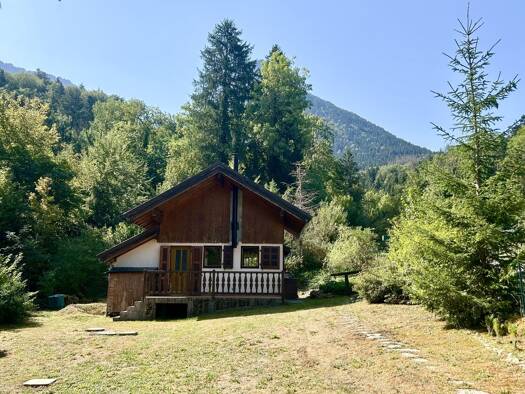 Chalet à vendre 310 000 € 2 pièces 1 chambre 46 m² 520 m² de terrain Alex 74290
