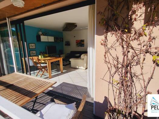 Appartement à louer 1 690 € 4 pièces 3 chambres 95,6 m² 1er étage Le Cabot Marseille 9ème arrondissement 13009