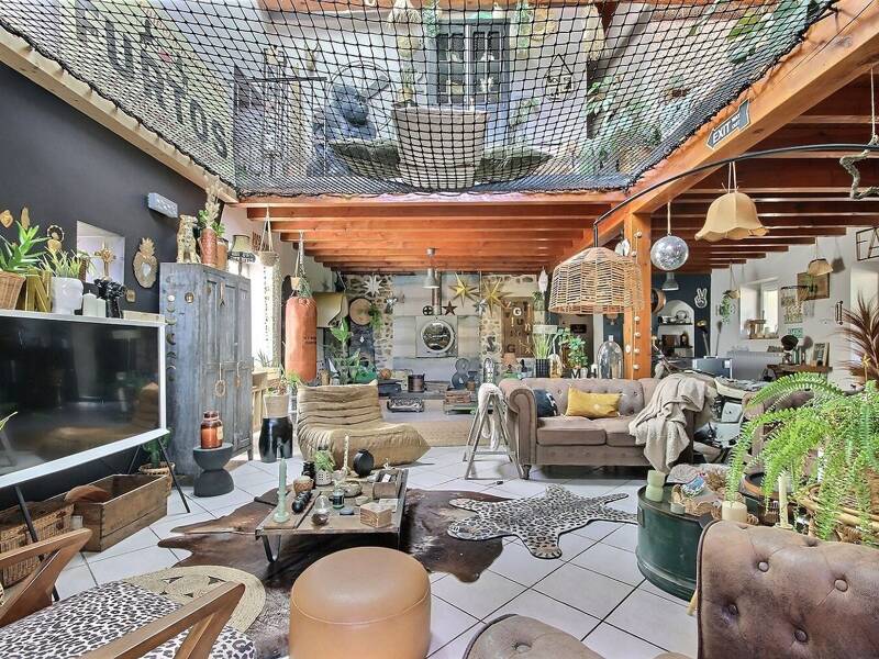 Maison à vendre, 180m², SAINT ROMAIN LE PUY