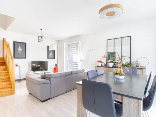 Duplex à vendre 216 000 € 4 pièces 3 chambres 78 m² 1er étage Nabecor-Curie-Brichambeau Vandœuvre-lès-Nancy 54500