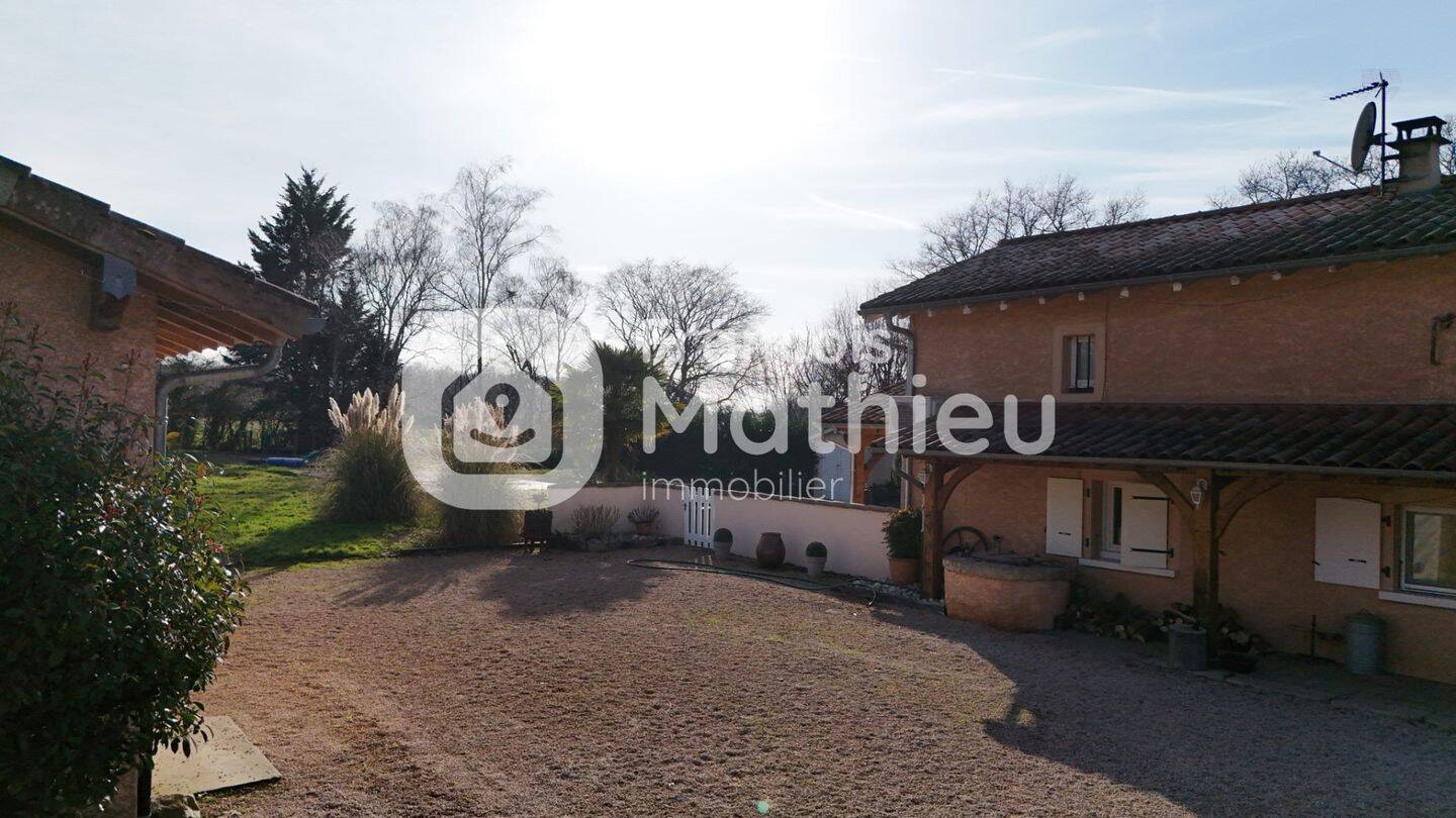 Maison à vendre, 170m², SAINT JEAN DE THURIGNEUX