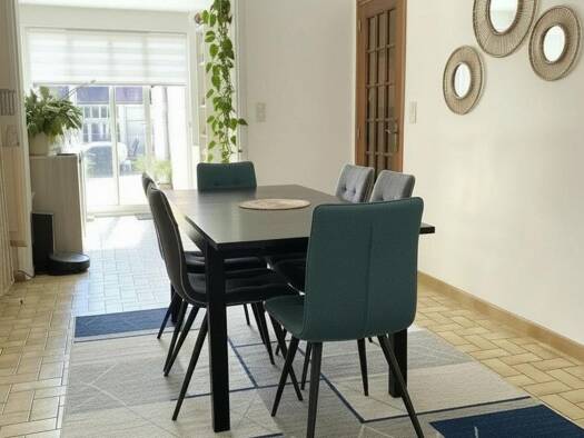 Maison à vendre 112 900 € 5 pièces 3 chambres 100 m² 122 m² de terrain Saint Martin-Cité des Aviateurs Saint-Quentin 02100