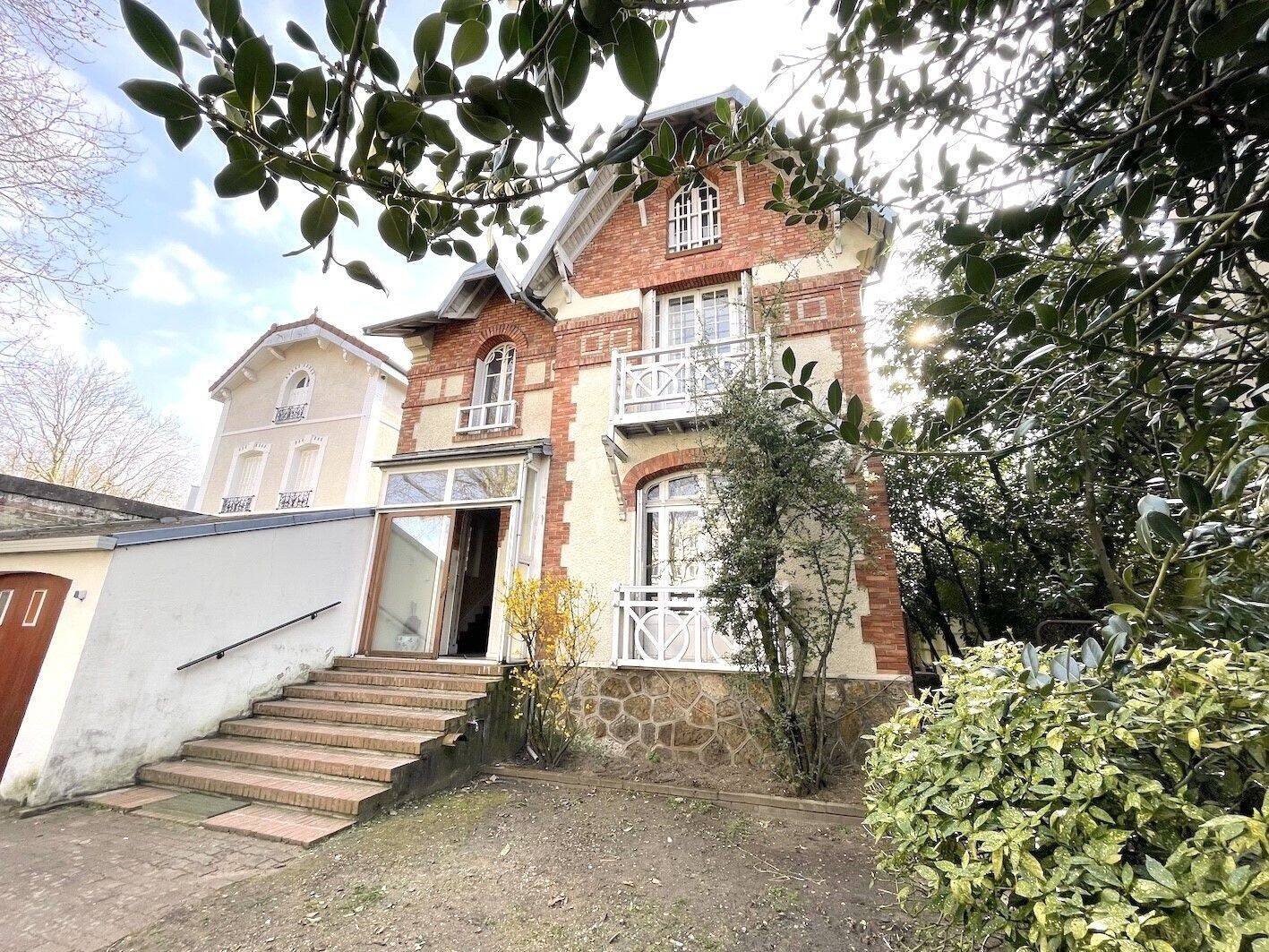 Maison à vendre, 200m², NANTERRE