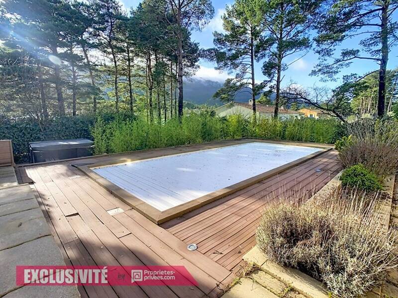 Maison à vendre, 200m², PLAN D'AUPS SAINTE BAUME