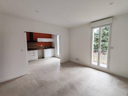 Maison de ville à louer 950 € 3 pièces 2 chambres 59,6 m² Pinet 34850