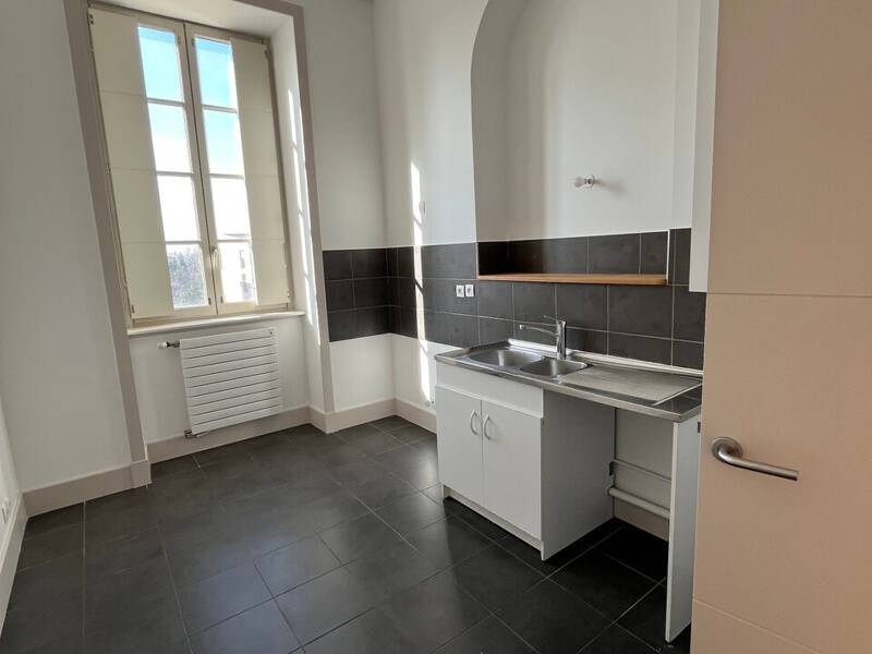 Maison à louer, 75m², LYON 5E