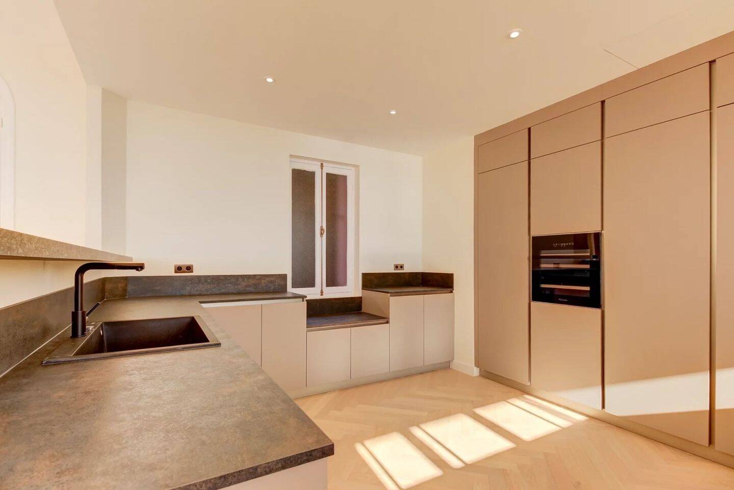 Maison à vendre, 190m², BEAULIEU SUR MER