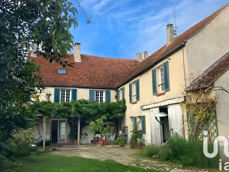 Maison à vendre, 230m², VILLENEUVE LE COMTE