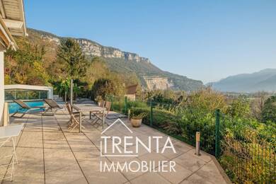 Maison à vendre 565 000 € 8 pièces 5 chambres 191 m² 1 343 m² de terrain La Buisse 38500
