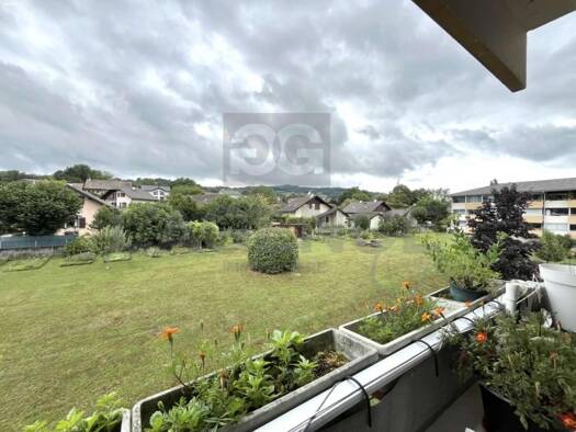 Appartement à vendre 245 000 € 3 pièces 2 chambres 74 m² Étage 3/4 Centre La Roche-sur-Foron 74800