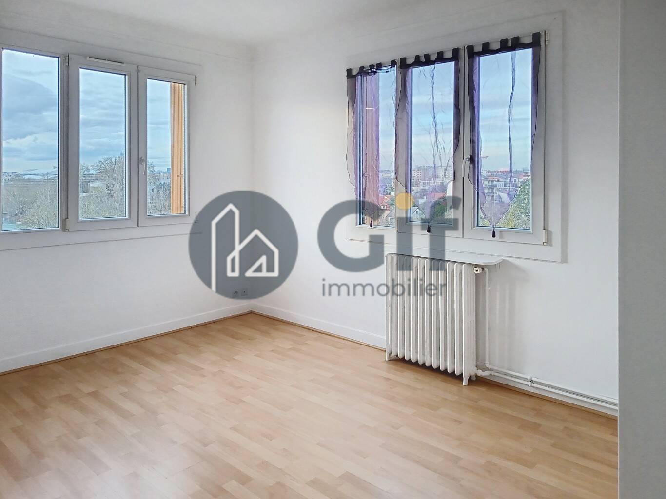 Maison à louer, 74m², SAINT MAUR DES FOSSES