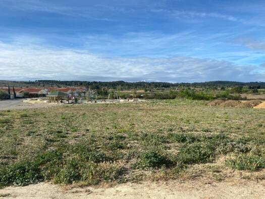 Terrain constructible viabilisé à vendre 107 000 € 424 m² de terrain Nissan-lez-Enserune 34440