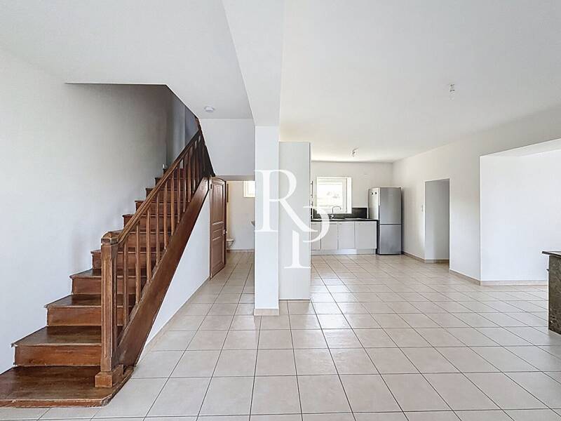 Maison à louer, 161m², BRINDAS