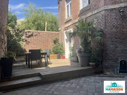 Maison à vendre 635 000 € 9 pièces 7 chambres 263 m² 150 m² de terrain Henriville Amiens 80000