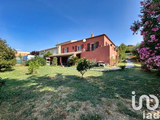Maison de plain-pied à vendre 269 000 € 4 pièces 3 chambres 90 m² 551 m² de terrain Vingrau 66600