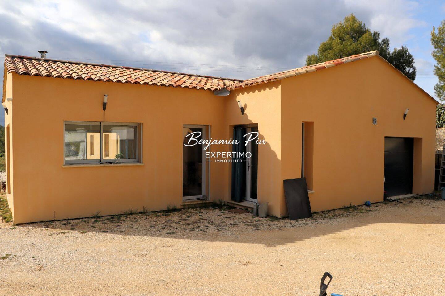 Maison à vendre, 135m², SAINT SATURNIN LES APT