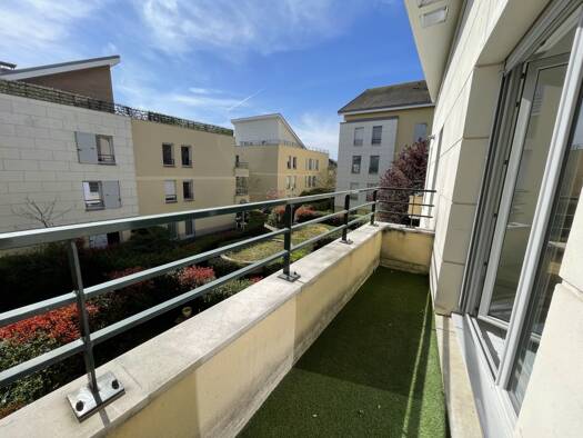 Appartement à vendre 155 000 € 2 pièces 1 chambre 38 m² Étage 2/2 La Rochette 77000