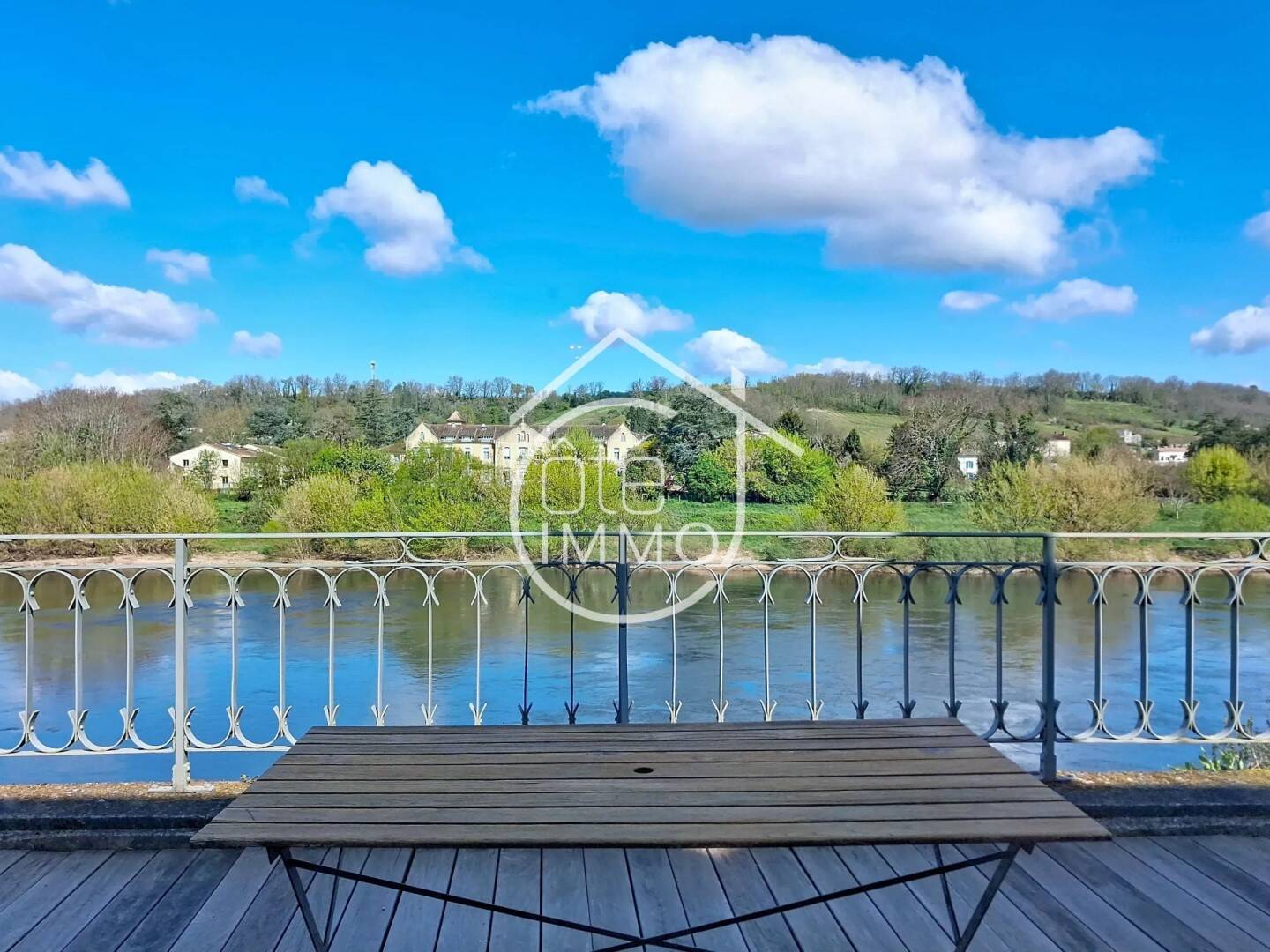 Maison à vendre, 219m², SAINTE FOY LA GRANDE