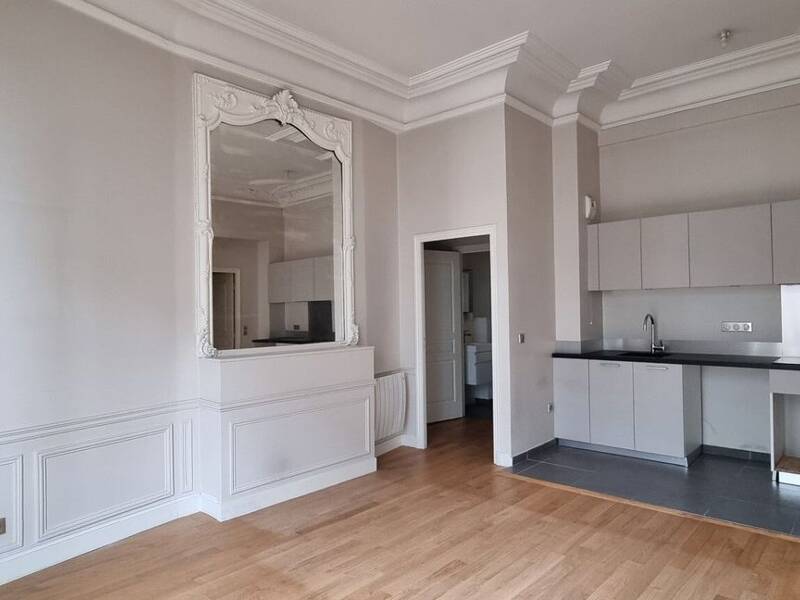 Maison à louer, 58m², PARIS 16E