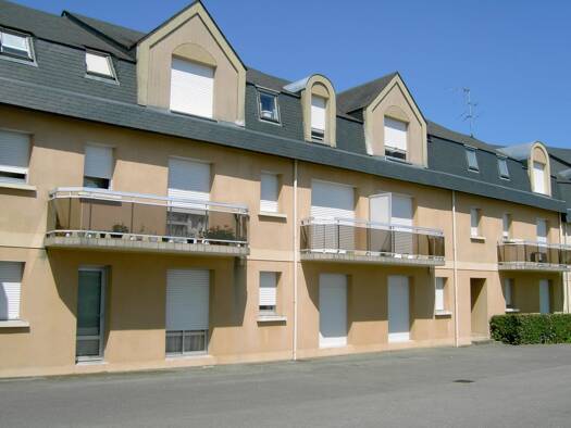 Appartement à louer 526 € 2 pièces 1 chambre 39,8 m² Étage 1/2 Saint-Avé 56890