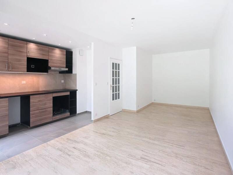 Maison à louer, 45m², NICE