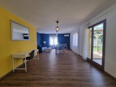 Maison à vendre 271 000 € 3 pièces 2 chambres 85 m² 735 m² de terrain Montfavet Banlieue Montfavet 84140
