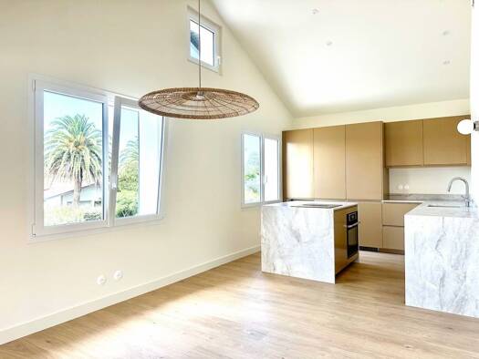Appartement à vendre 599 000 € 4 pièces 3 chambres 86 m² Étage 1/1 Saint Martin-Cité des Fleurs Biarritz 64200