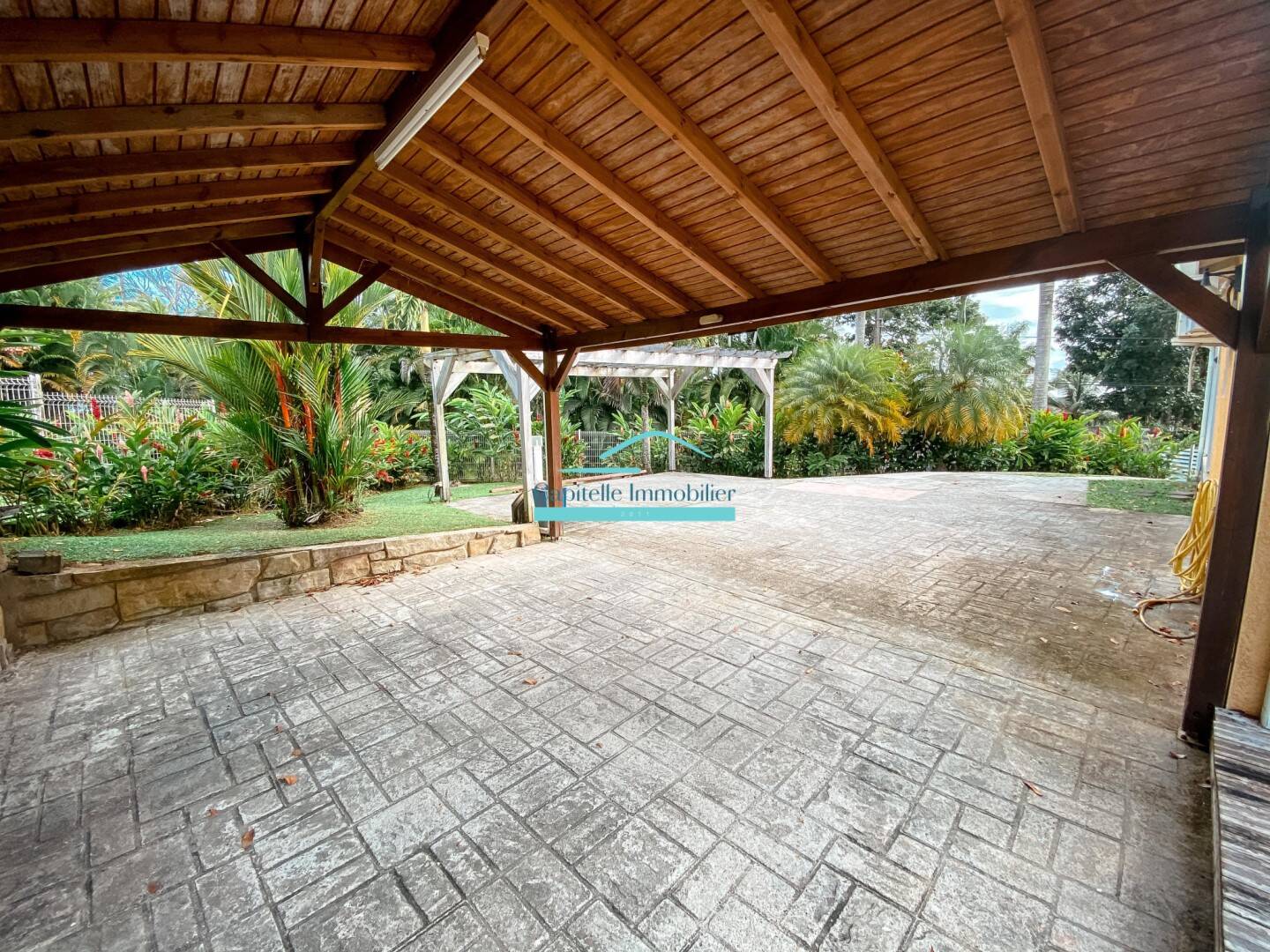 Maison à vendre, 168m², PETIT BOURG