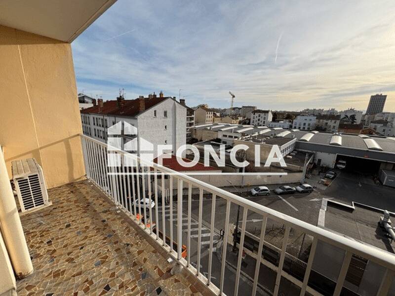 Maison à louer, 101m², LYON 3E