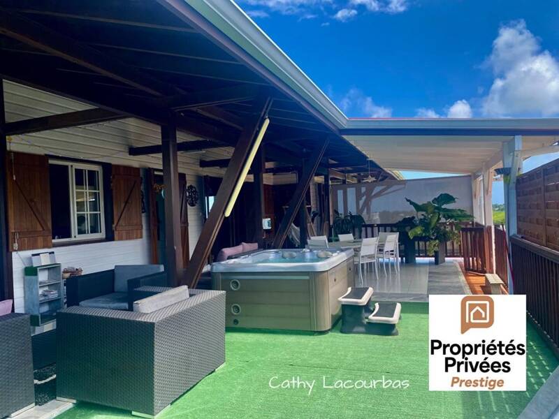 Maison à vendre, 276m², PETIT BOURG