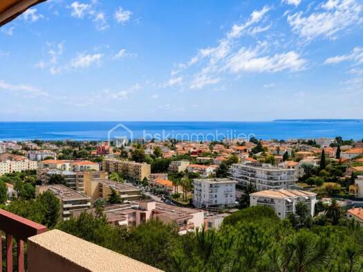 Appartement à vendre 270 000 € 2 pièces 1 chambre 48 m² Étage 4/6 Val Fleuri-Les Gros Buaux Cagnes-sur-Mer 06800