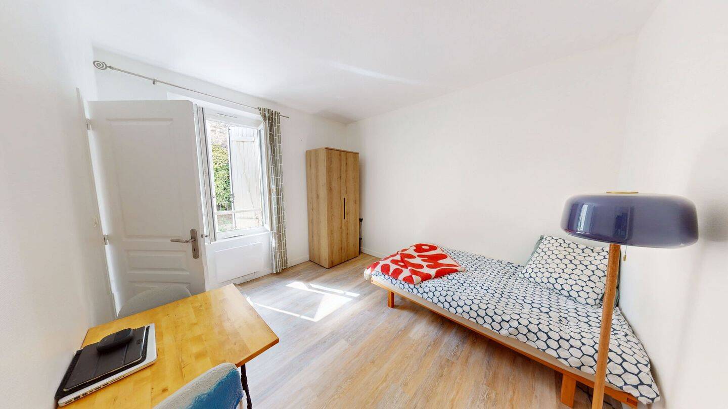 Maison à louer, 23m², IVRY SUR SEINE