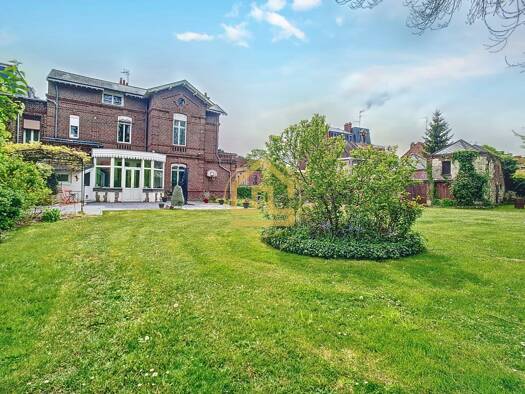 Maison à vendre 439 900 € 9 pièces 4 chambres 291,6 m² 3 126 m² de terrain Anzin 59410