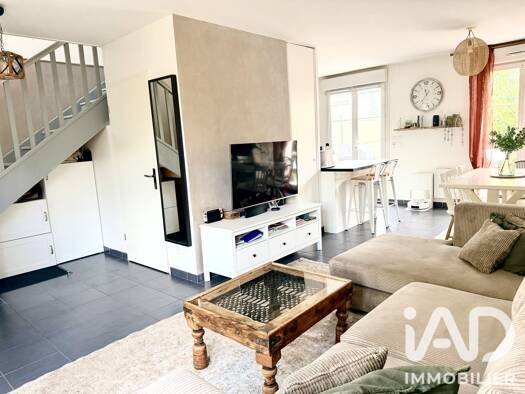 Maison à vendre 269 000 € 3 pièces 2 chambres 70 m² 114 m² de terrain Bonneuil-en-France 95500