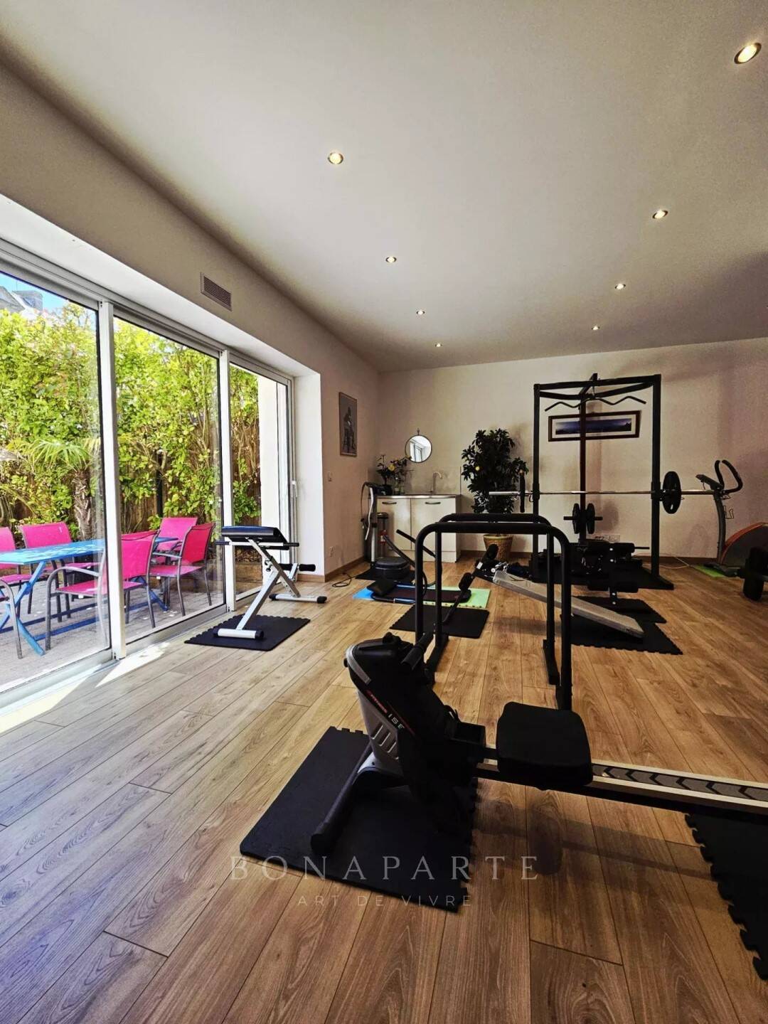 Maison à vendre, 197m², LE POULIGUEN