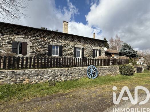 Maison à vendre 199 000 € 5 pièces 3 chambres 186 m² 760 m² de terrain Mazet-Saint-Voy 43520