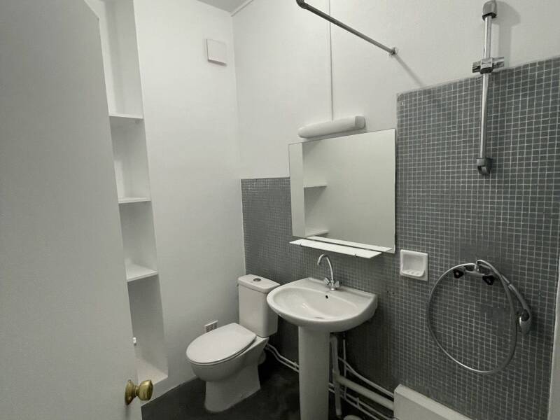 Maison à louer, 11m², PARIS 16E