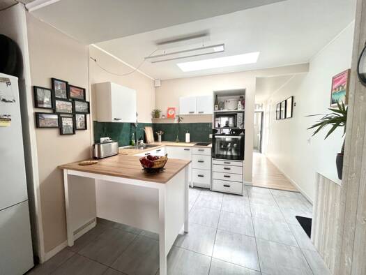 Appartement à vendre 158 000 € 2 pièces 1 chambre 64 m² RDC/1 La Montagne 44620