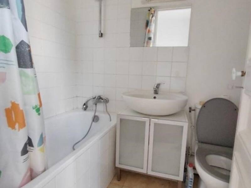 Maison à louer, 30m², PARIS 18E