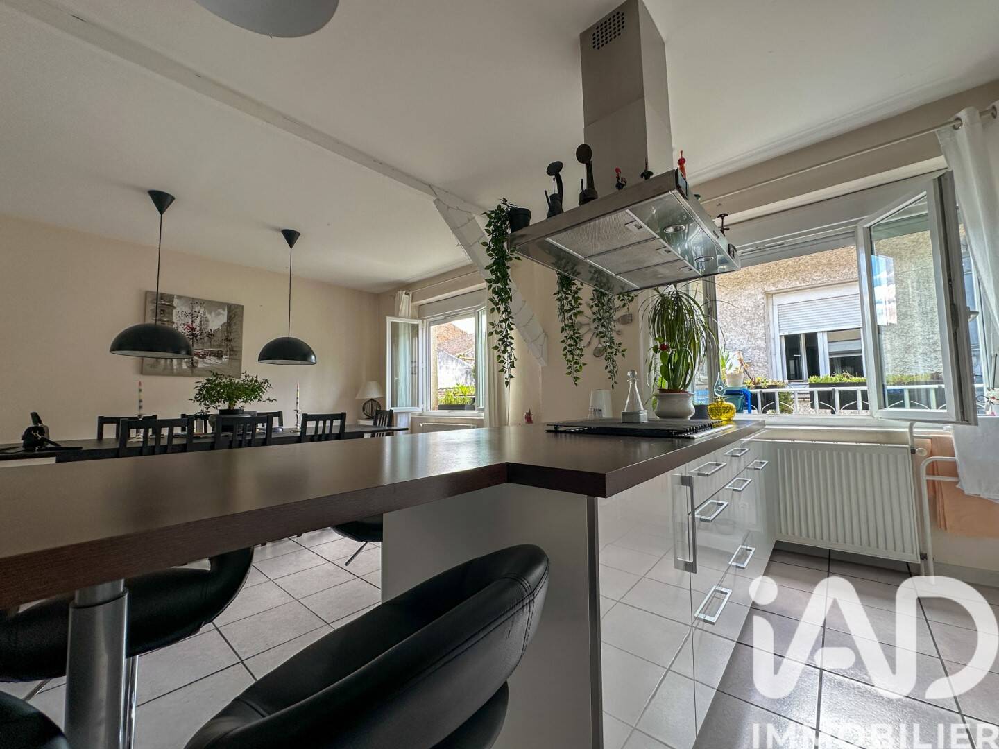 Maison à vendre, 114m², SAINTE LIVRADE SUR LOT
